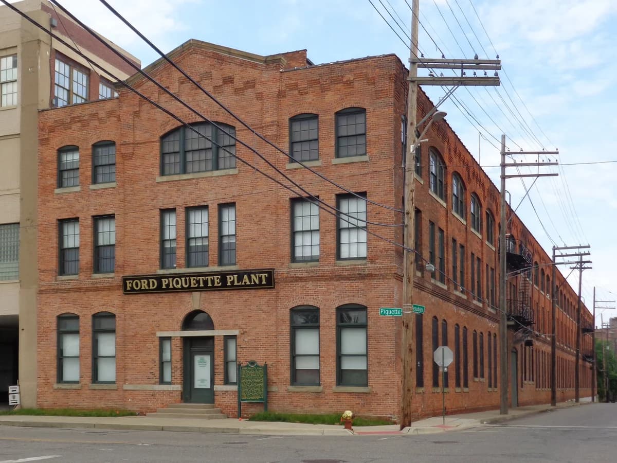 Visite du Ford Piquette Avenue Plant Museum