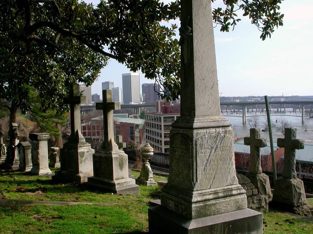 Hollywood Cemetery Guided Tour