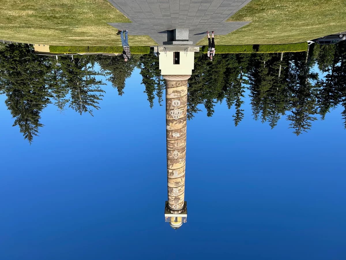 Astoria Column