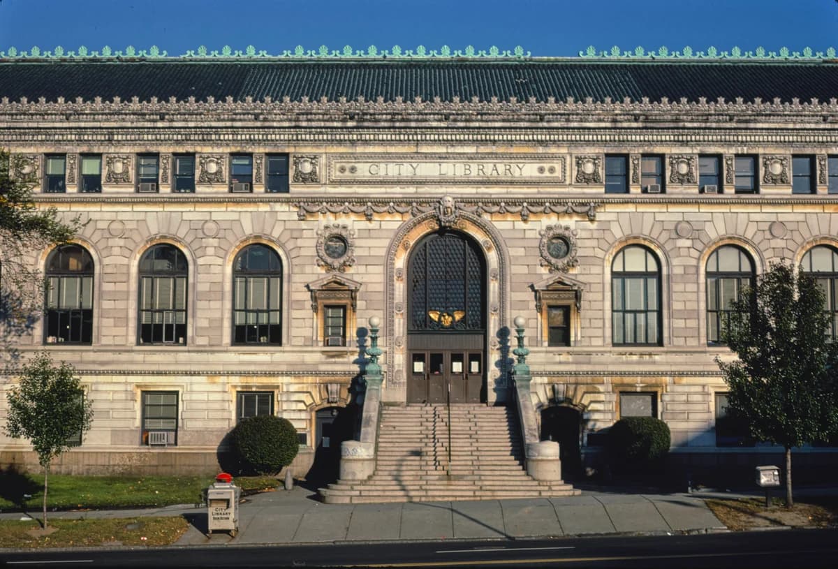 Visite de la Springfield City Library