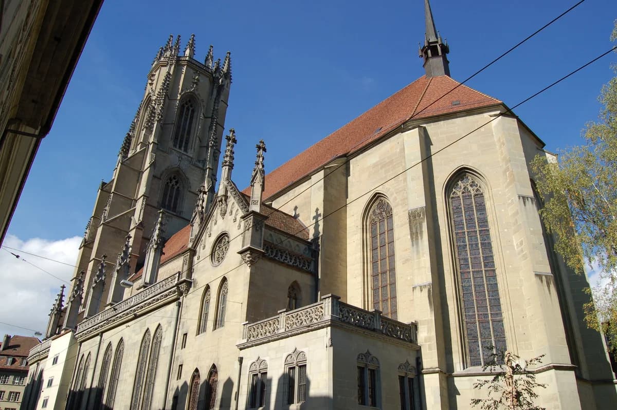 Tour de la cathédrale Saint-Nicolas