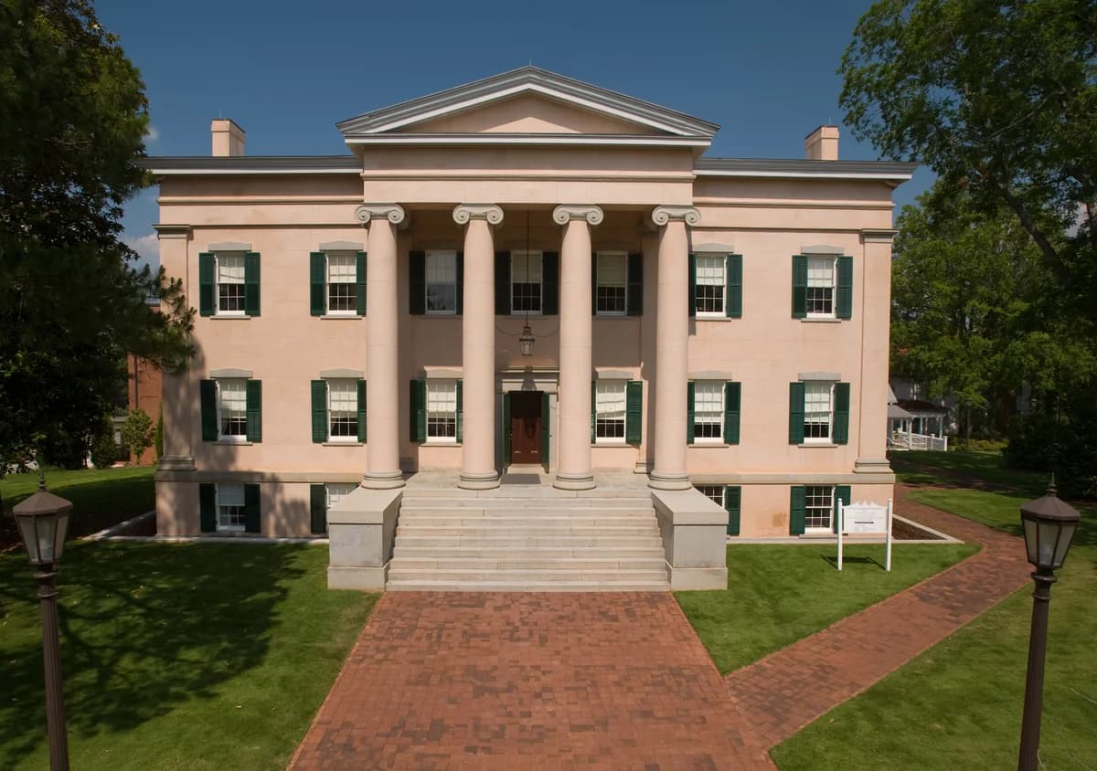 Visite guidée de l'Old Governor's Mansion