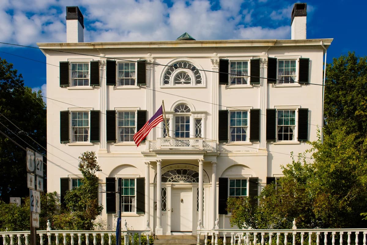 Intérieur de la Nickels-Sortwell House